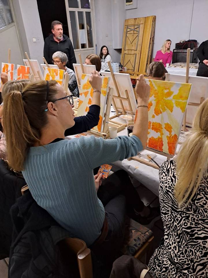 PAINT AND WINE – spoj slikarstva i humanitarnog djelovanja - fotografija 2