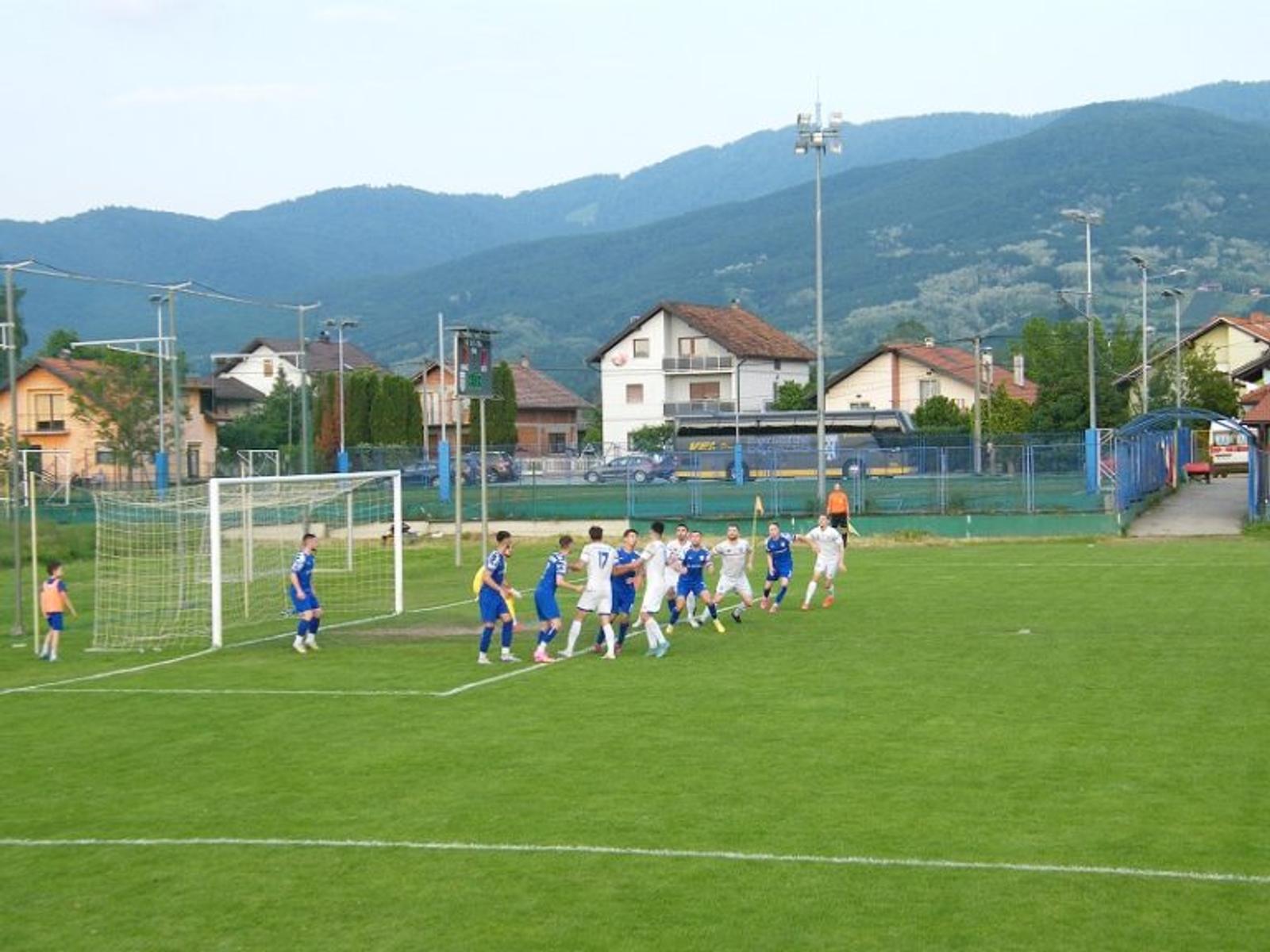 Nogomet – Karlovac bolji od Bistre - fotografija 2