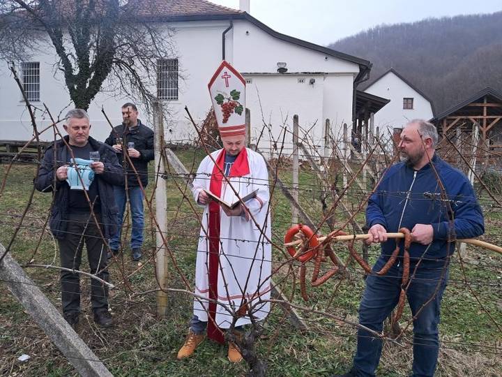 Udruga vinogradara obilježila Vincekovo - fotografija 4