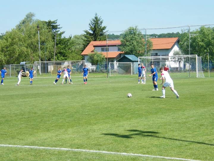 Nogomet – Bistra bolja od petrinjske Mladosti - fotografija 2