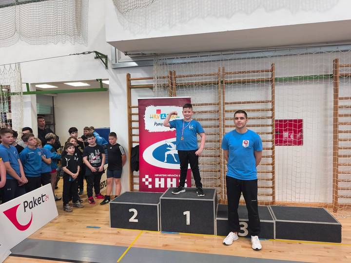Hrvački klub Bistra – Piculek, Petanjek i Puzjak prvaci Zagreba i Zagrebačke županije - fotografija 2