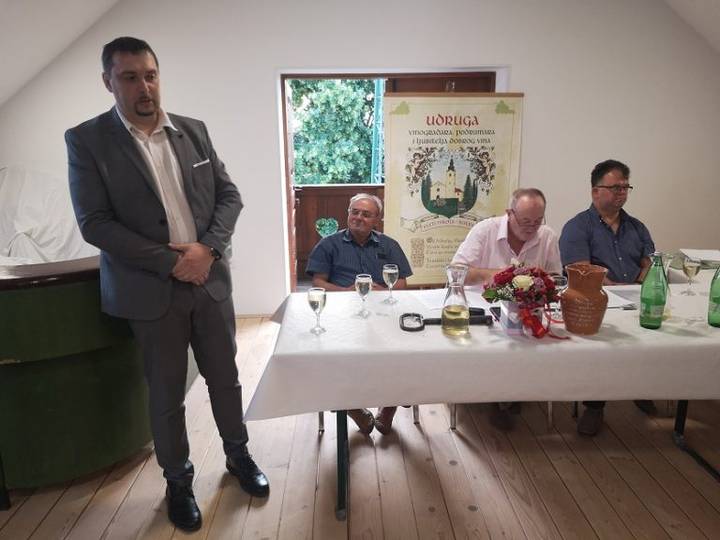 Udruga vinogradara – Miroslav Biškupec novi predsjednik - fotografija 4