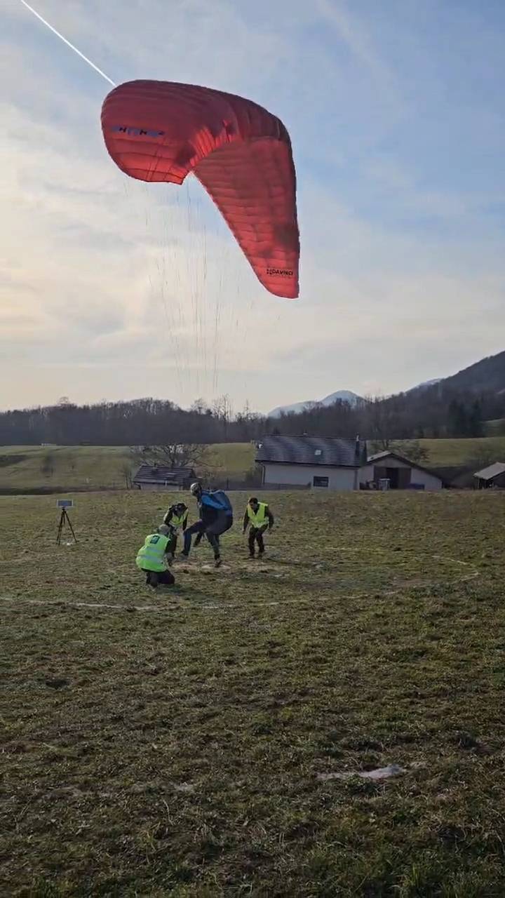Parajedriličarstvo – Nikoli Kumiši srebrna medalja na Prvenstvu Slovenije - fotografija 3