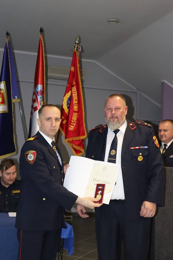 Odlukom Skupštine Štefanu Vodopiji povelja počasnog predsjednika - fotografija 2