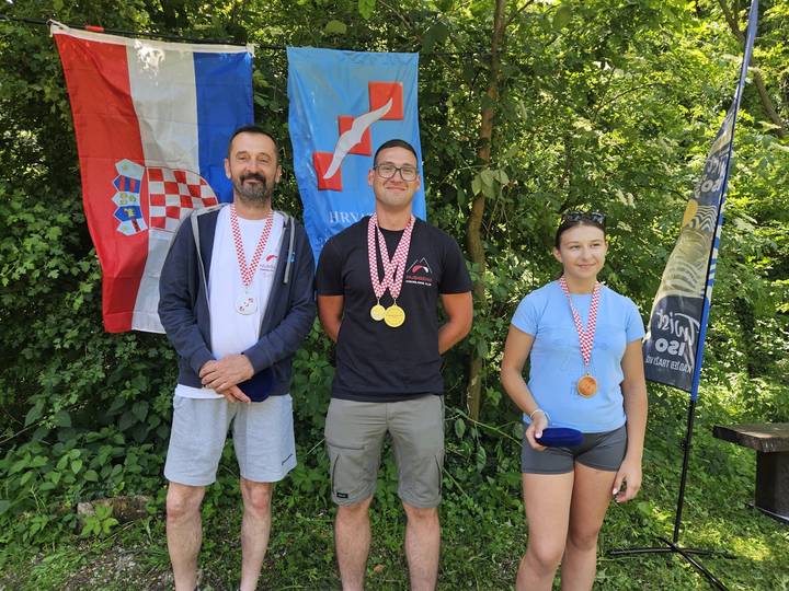 Parajedriličarstvo – Lana i Nikola Kumiša brončani na Državnom prvenstvu - fotografija 5