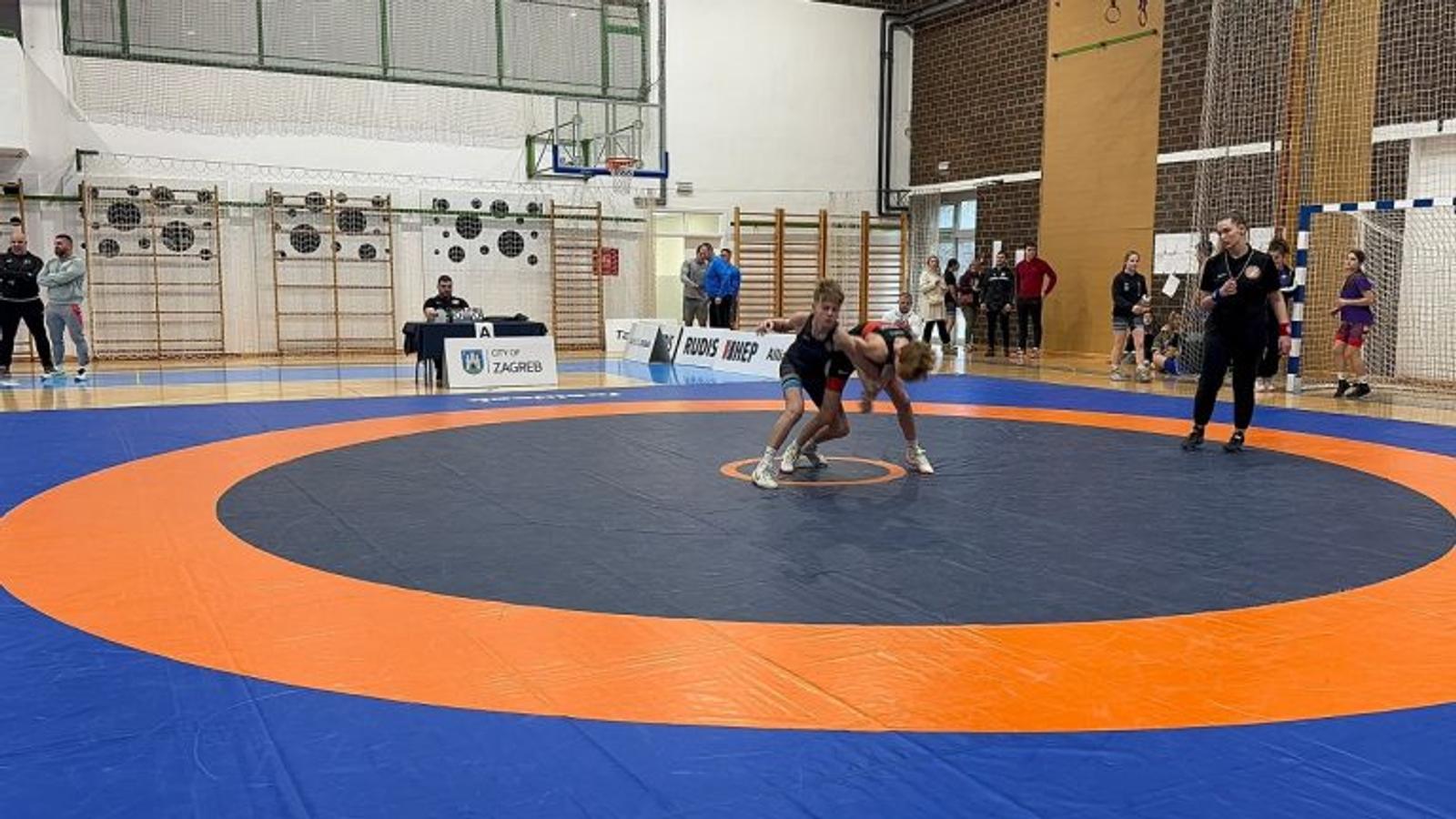 Hrvanje – s prvog ovogodišnjeg natjecanja Bistrani se vratili s 4 osvojene medalje - fotografija 1