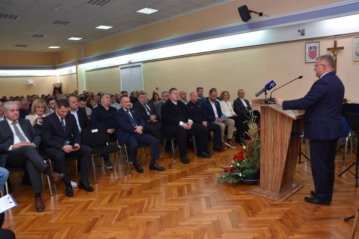 Bistra obilježila Dan općine i župe - fotografija 6