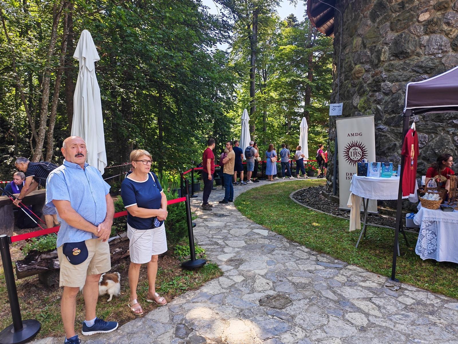 Bistrani pri Kraljice Hrvata - fotografija 3