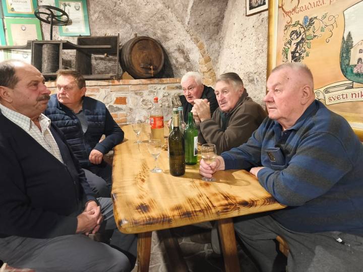 Udruga vinogradara – obilježili Martinje - fotografija 2