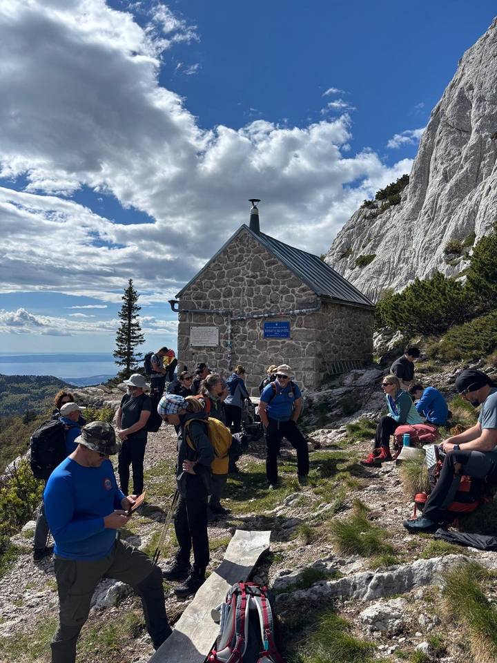 PD Bistra – bistranski planinari i Velebit vole se javno - fotografija 3