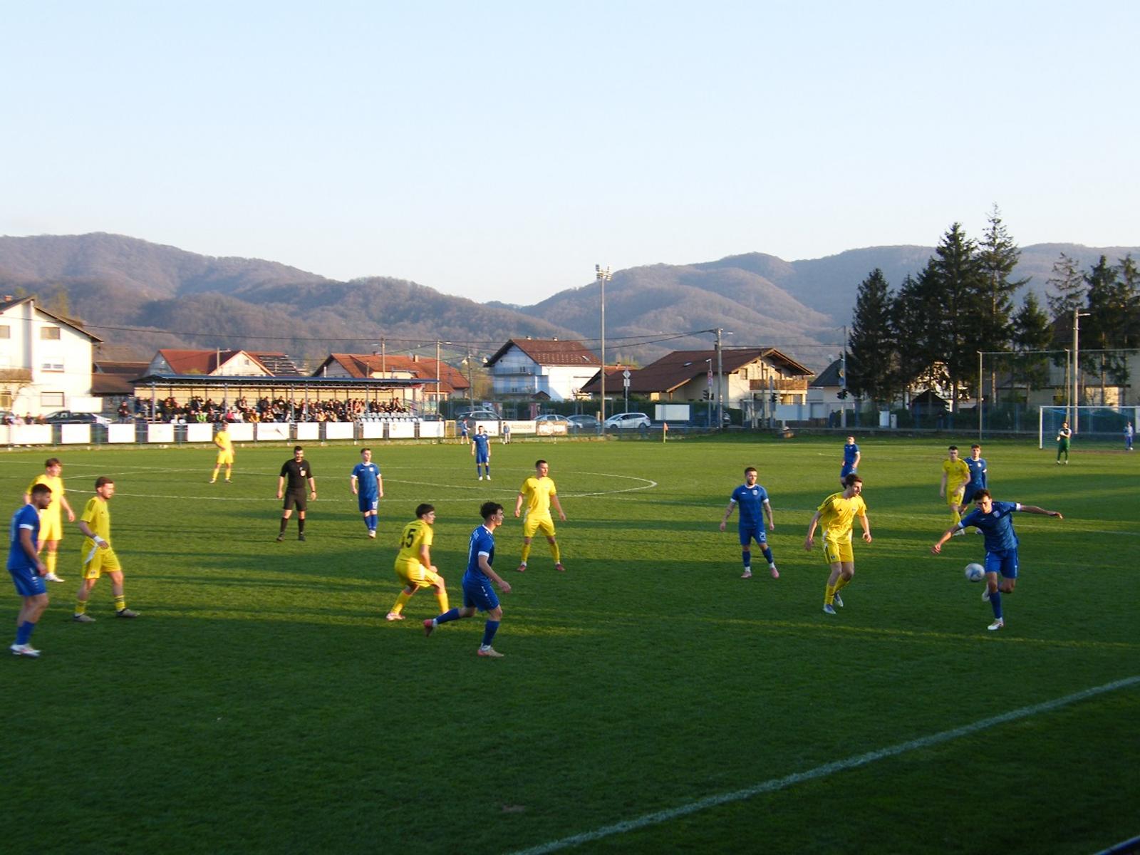 Nogomet – derbi kola pripao Samoboru - fotografija 4