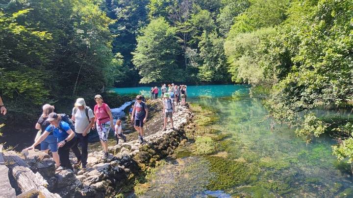 PD Bistra – doživjeli čari Baraćevih špilja, izvora Slunjčice i Rastoka - fotografija 5