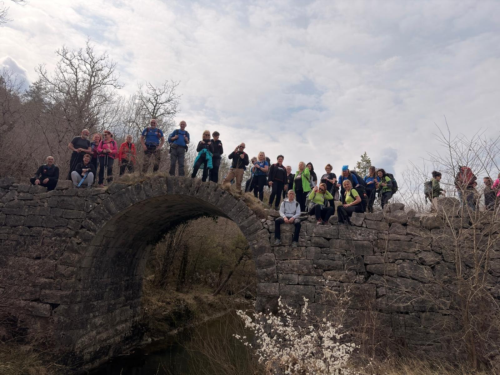 PD Bistra – pohodili Stazu 7 slapova u Istri - fotografija 2