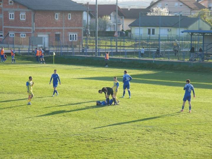 Nogomet – Bistra lovi priključak sa sredinom ljestvice - fotografija 3