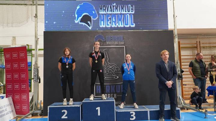 Hrvanje – Bistrani osvojili 4 medalje na Herkul Openu - fotografija 4