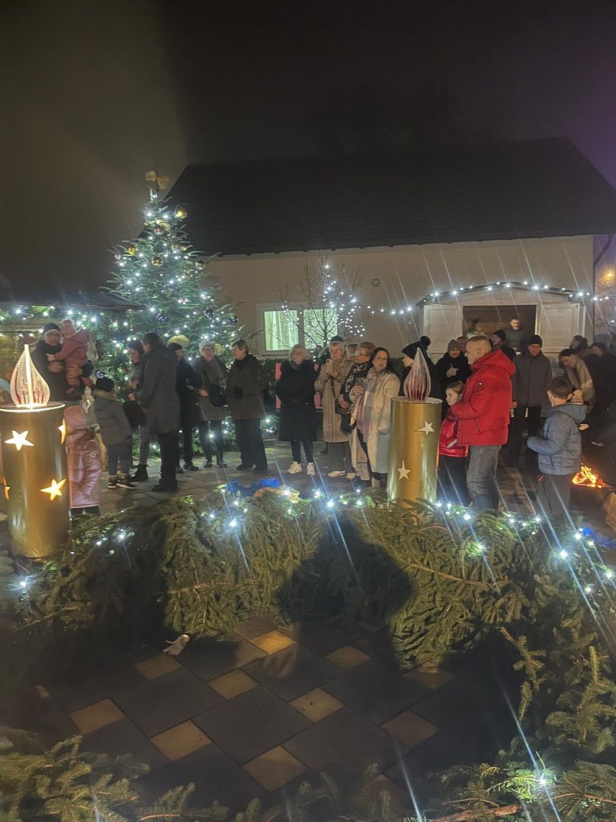 Advent u Oborovu