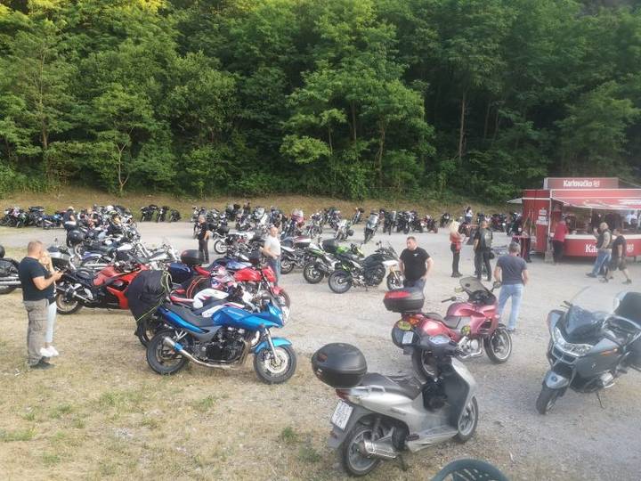 MK Bistra – po običaju, nastavili nisku odličnih moto susreta - fotografija 1