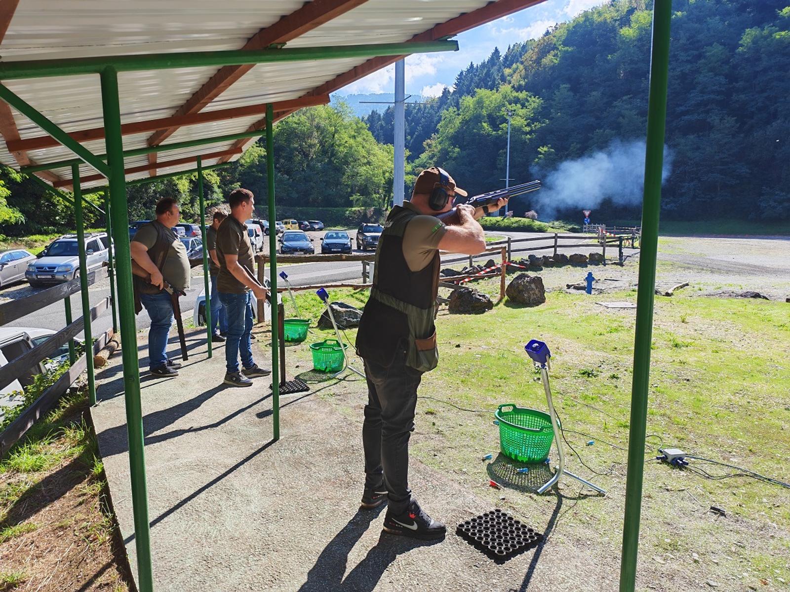 LD Šljuka – održali natjecanje u gađanju glinenih golubova - fotografija 5