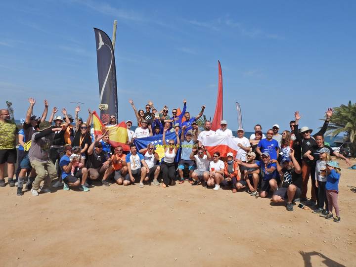 Parajedriličarstvo – Nikola i Lana Kumiša nastupili u Španjolskoj - fotografija 1
