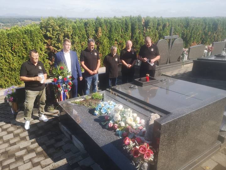 Bistra obilježila najznačajnije hrvatske praznike - fotografija 6