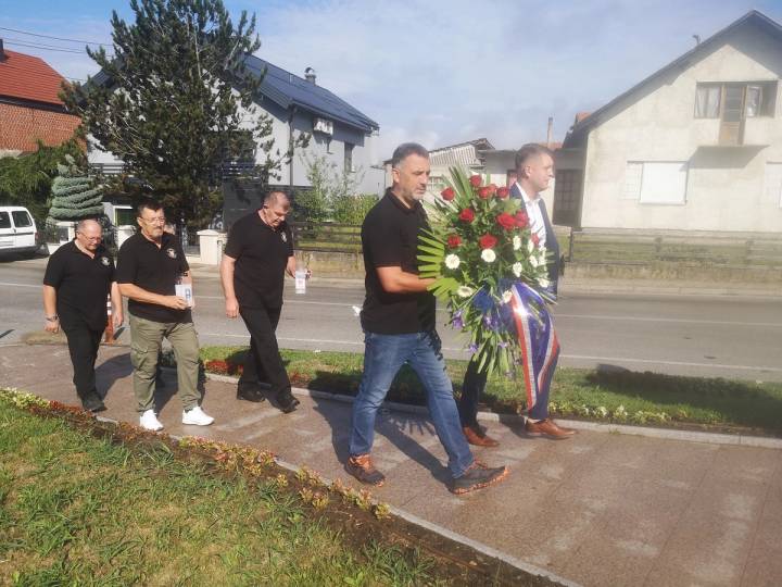 Bistra obilježila najznačajnije hrvatske praznike - fotografija 1