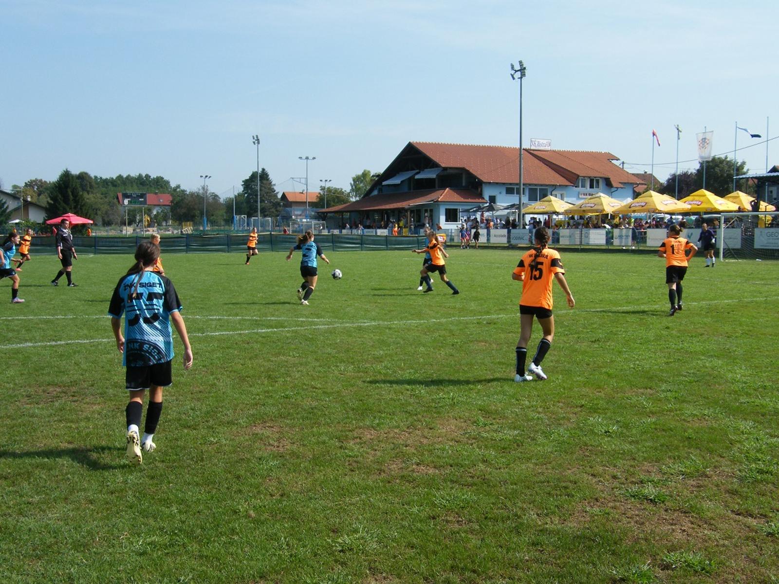Nogomet održan Girls Cup 2024 - fotografija 3