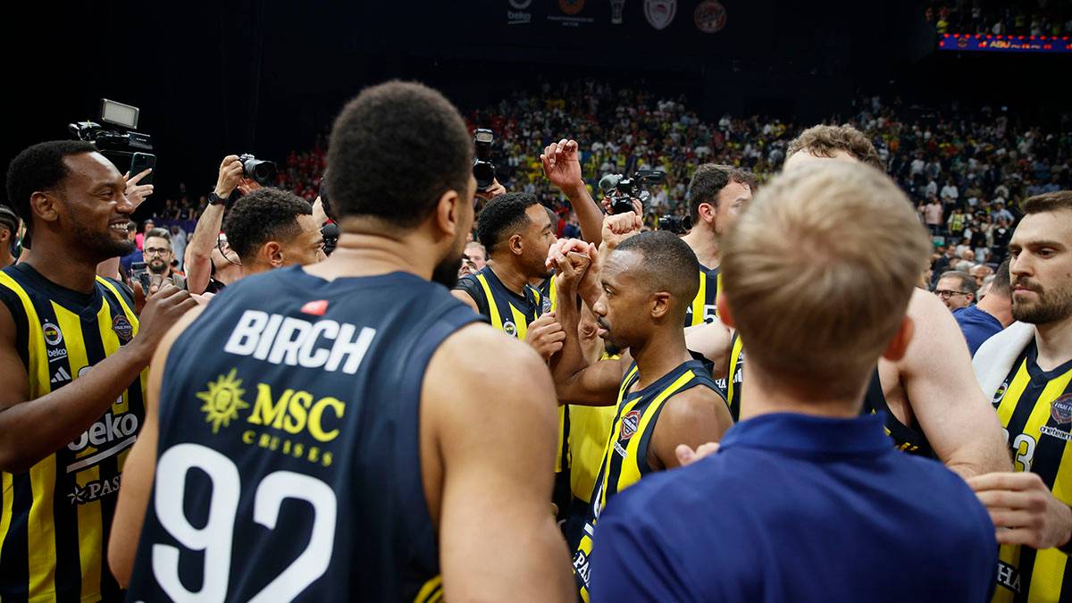 Fenerbahçe Beko, EuroLeague'de finale yükseldi!
