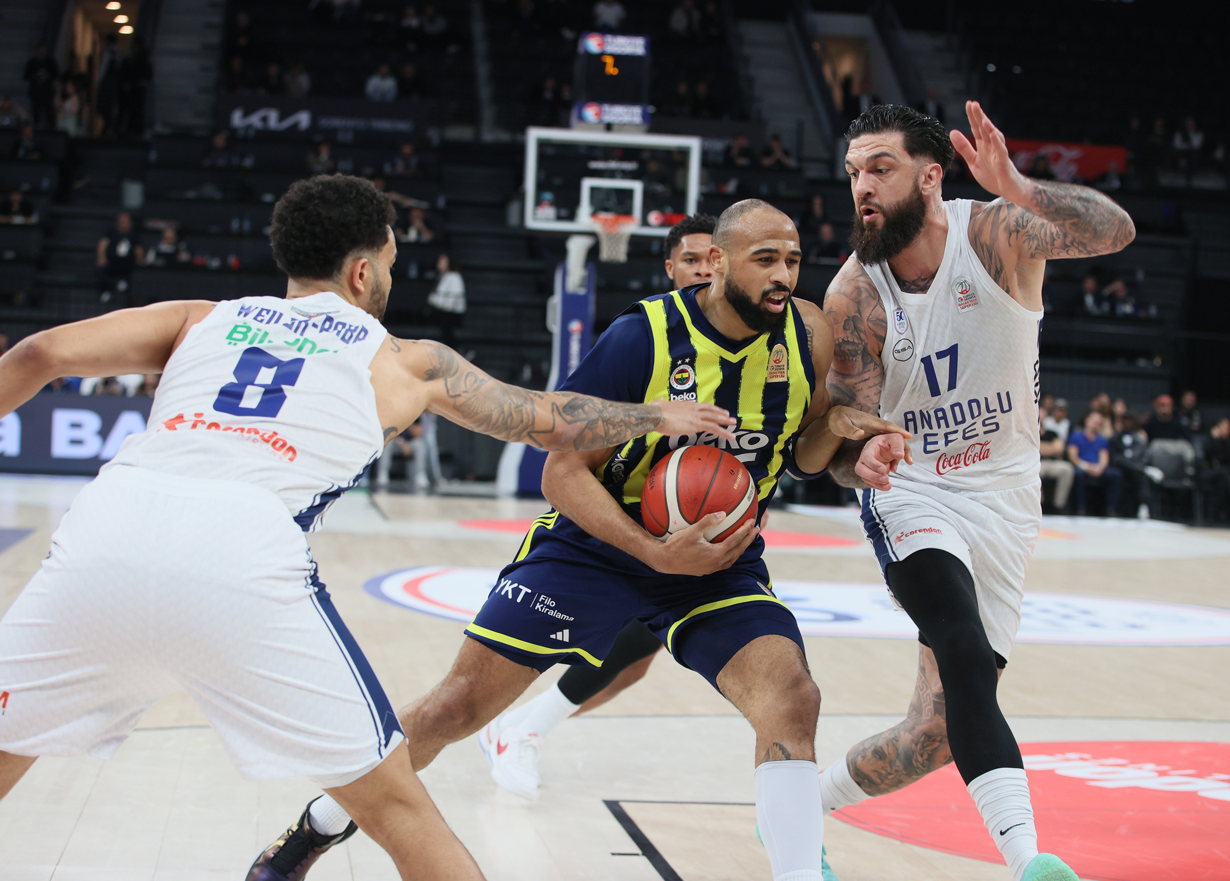 Anadolu Efes 73-89 Fenerbahçe Beko