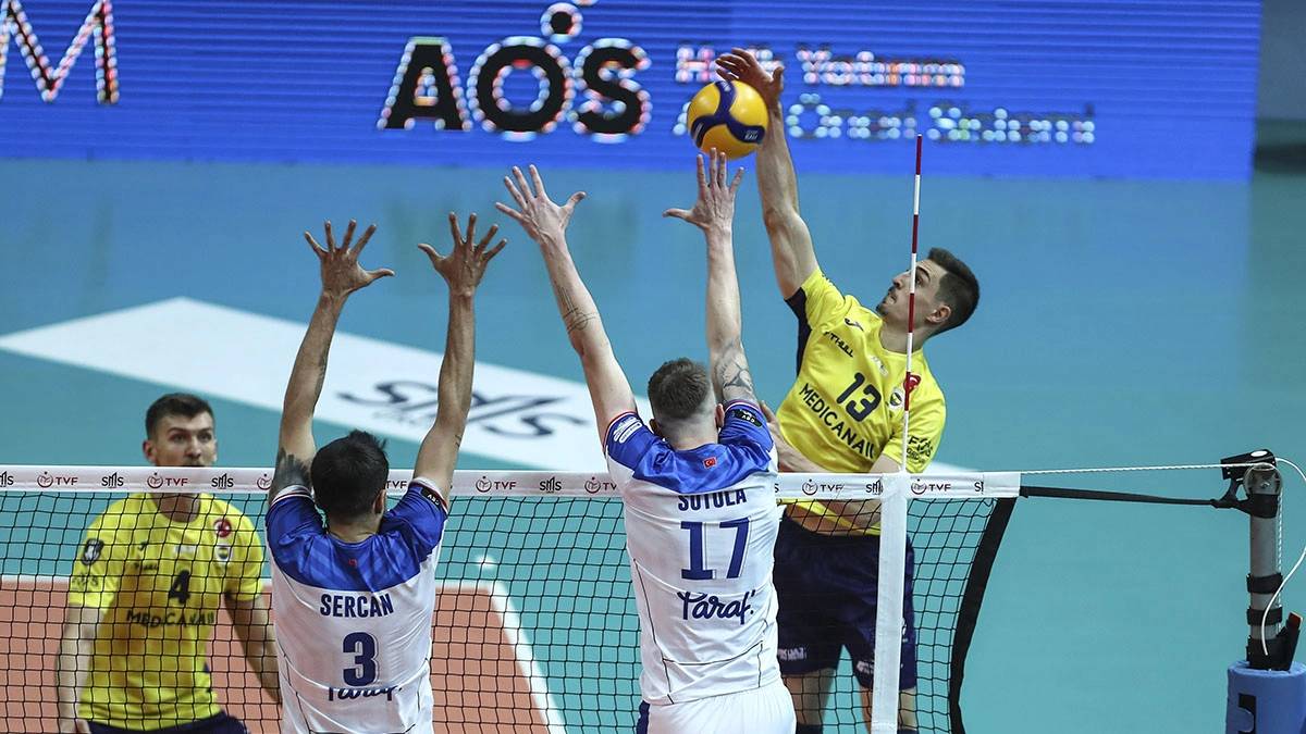 Halkbank Spor Kulübü 3-0 Fenerbahçe Medicana