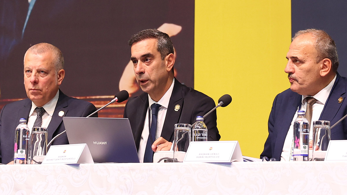 YDK Başkanımız Şekip Mosturoğlu, Olağanüstü Genel Kurul Toplantımızda açıklamalarda bulundu