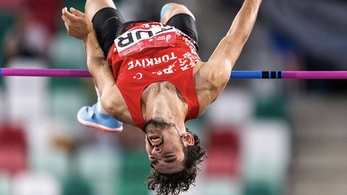 Milli atletimiz Alperen Acet, Avrupa yedincisi