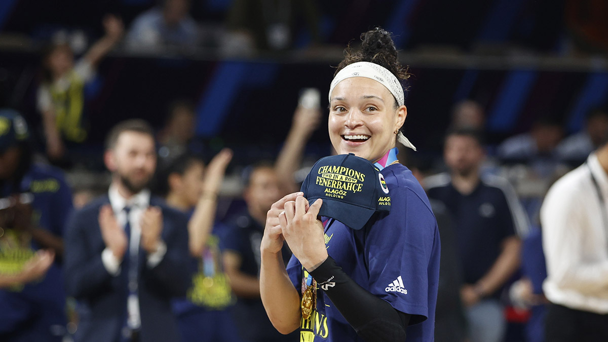 Evine hoş geldin Kayla McBride
