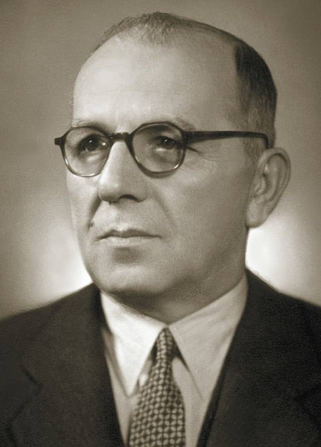 19 - 1934-1950 Mehmet Şükrü Saraçoğlu
