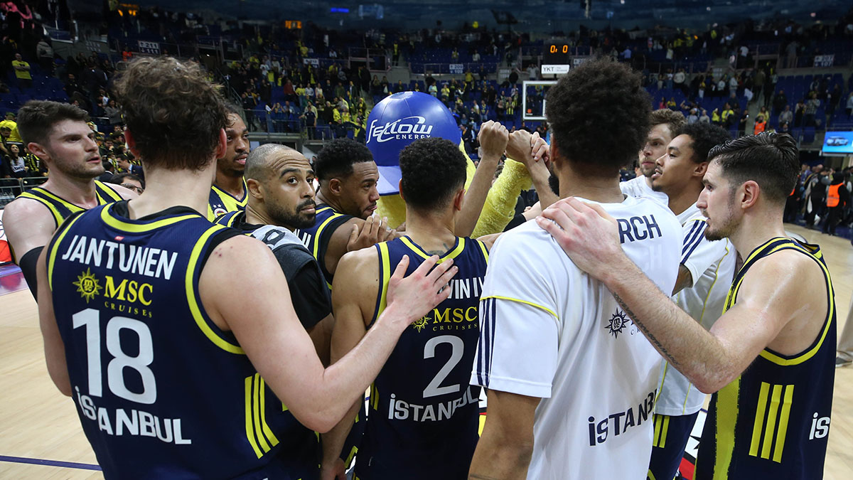 Fenerbahçe Beko 79-62 Anadolu Efes