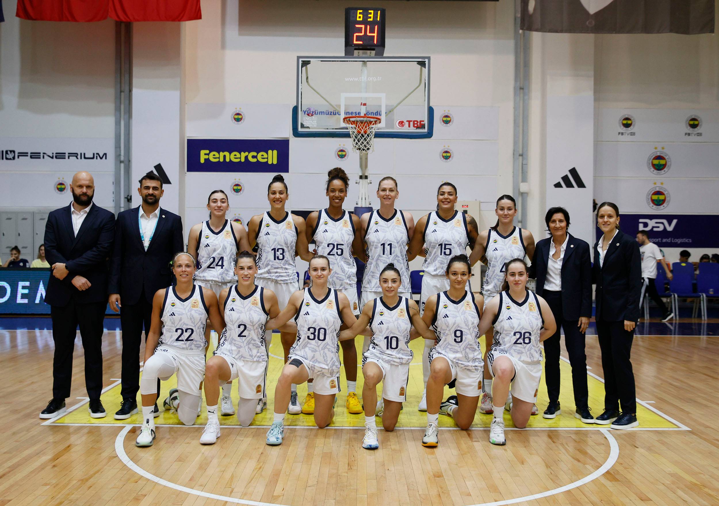 Fenerbahçe 81-56 Botaş