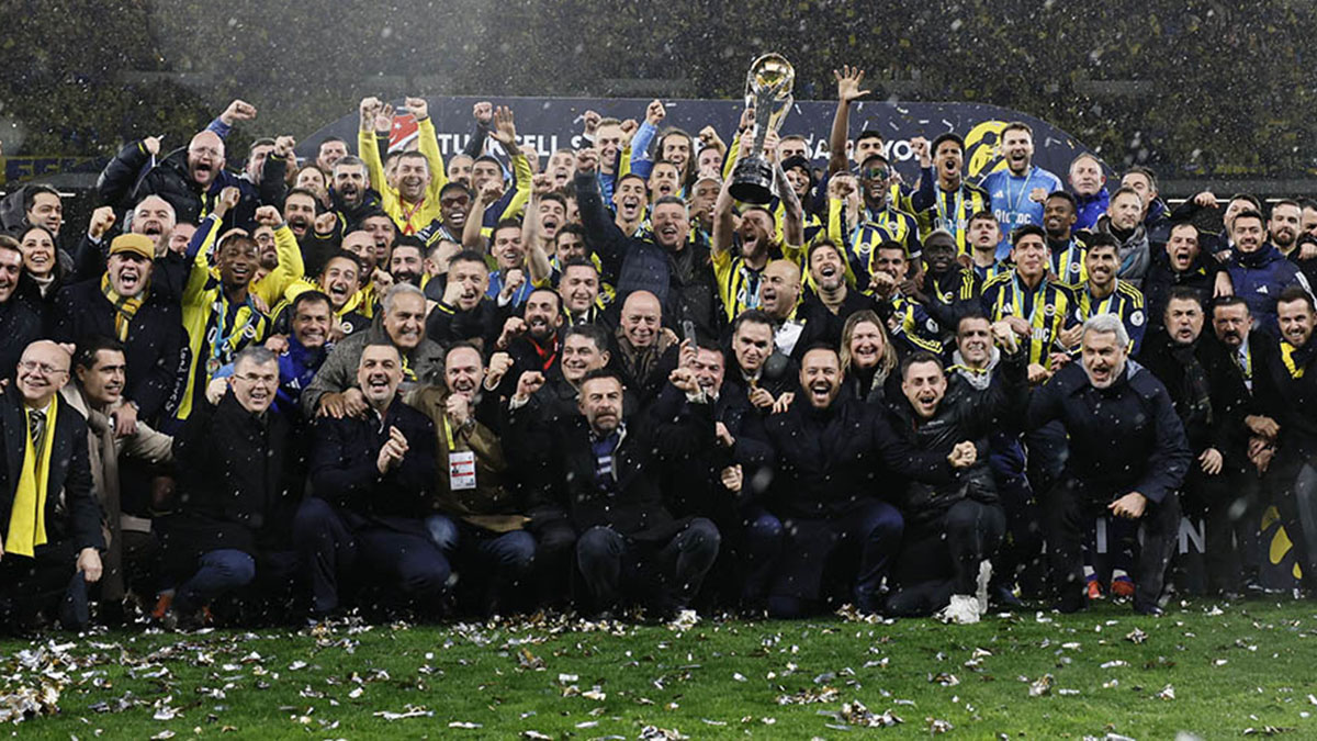 SÜPER KUPA FENERBAHÇEMİZİN