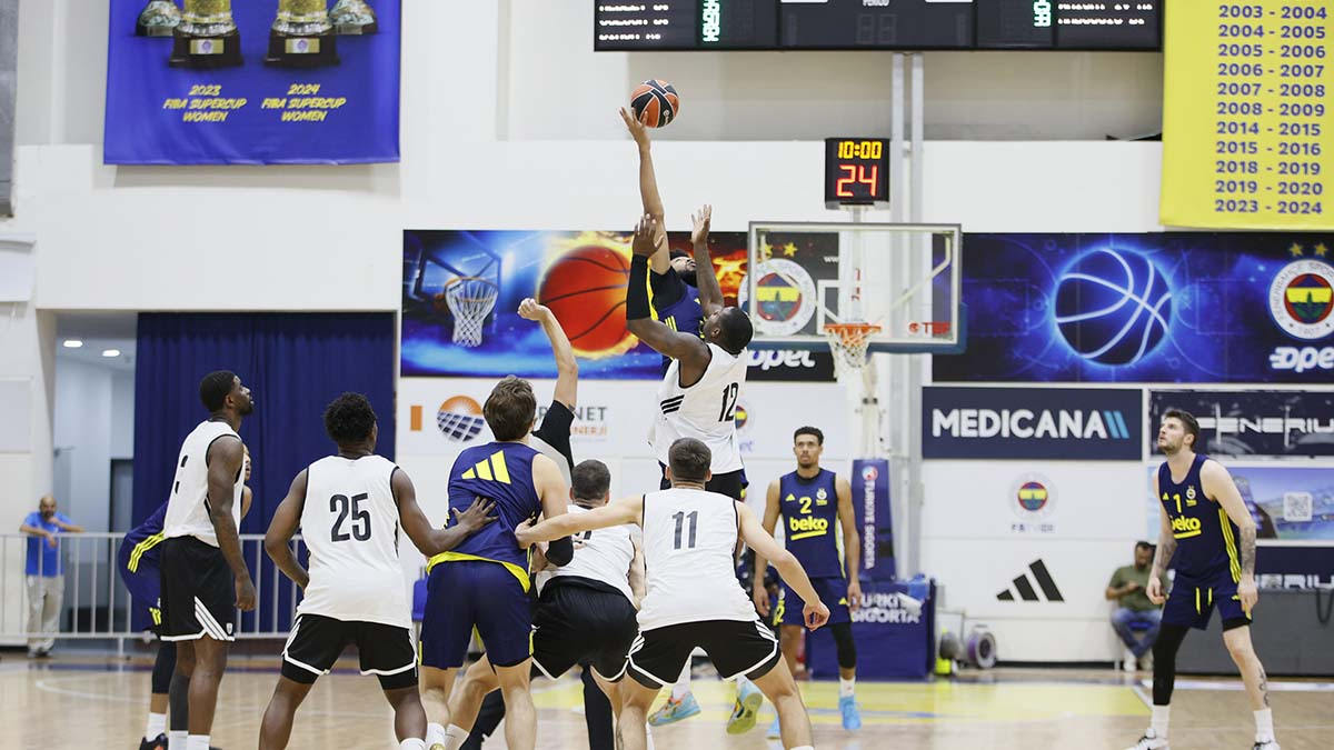 Fenerbahçe Beko 92-93 Dubai Basketball