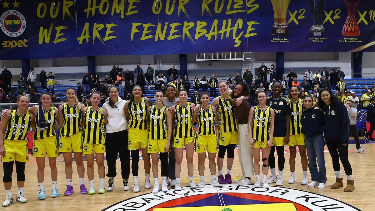 Fenerbahçe Opet 98-67 Nesibe Aydın