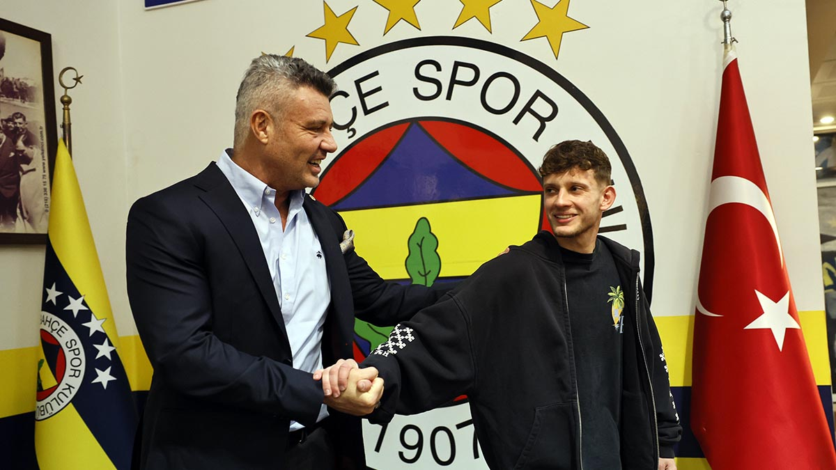 Teşekkürler: Sebastian Szymanski