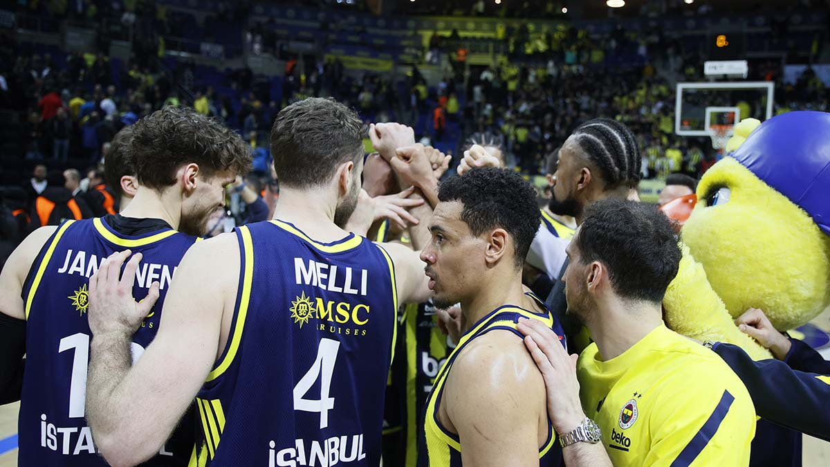 Fenerbahçe Beko 82-79 Valencia Basket