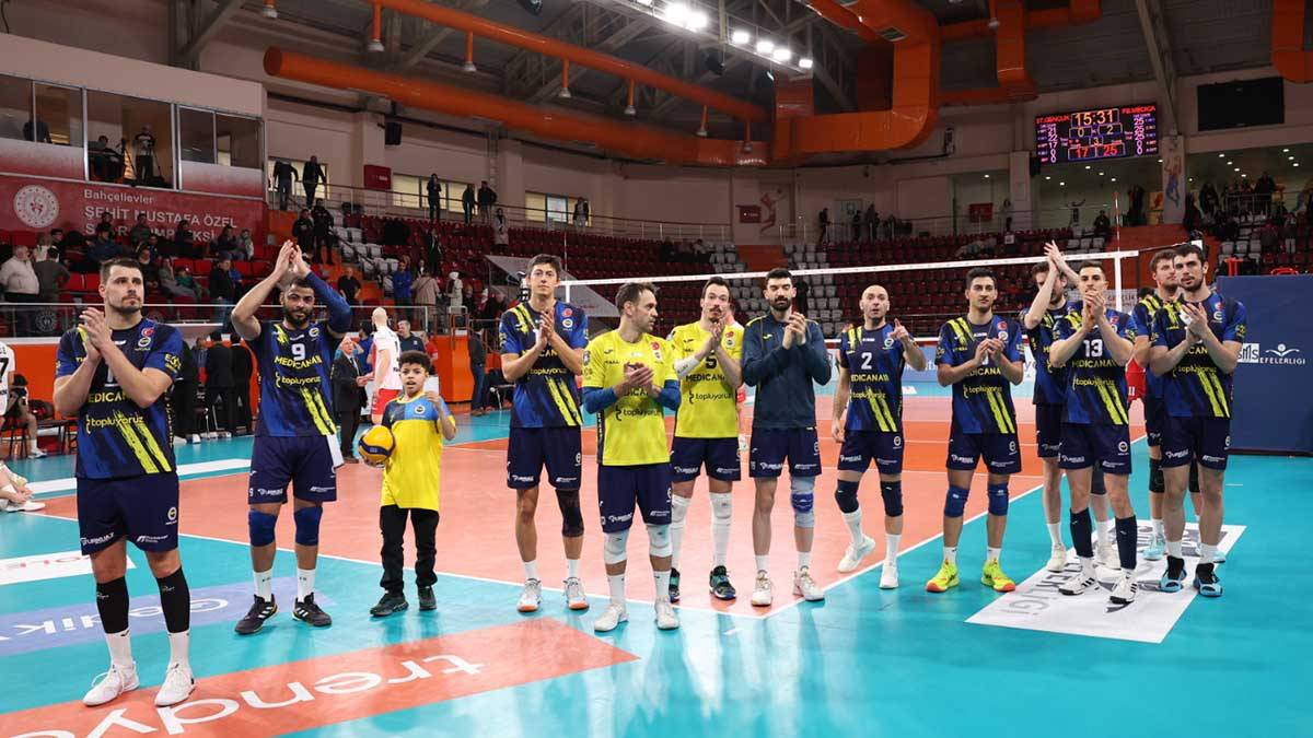 İstanbul Gençlik Spor 0-3 Fenerbahçe Medicana
