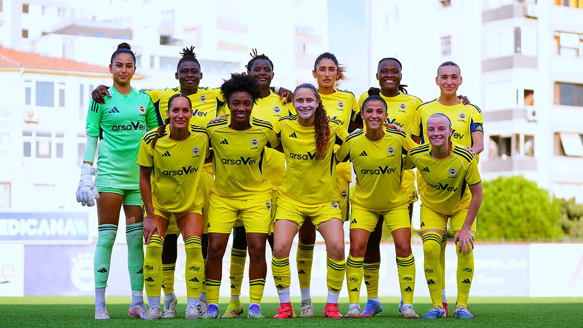 Fenerbahçe 2-0 WFC Nike Lusso