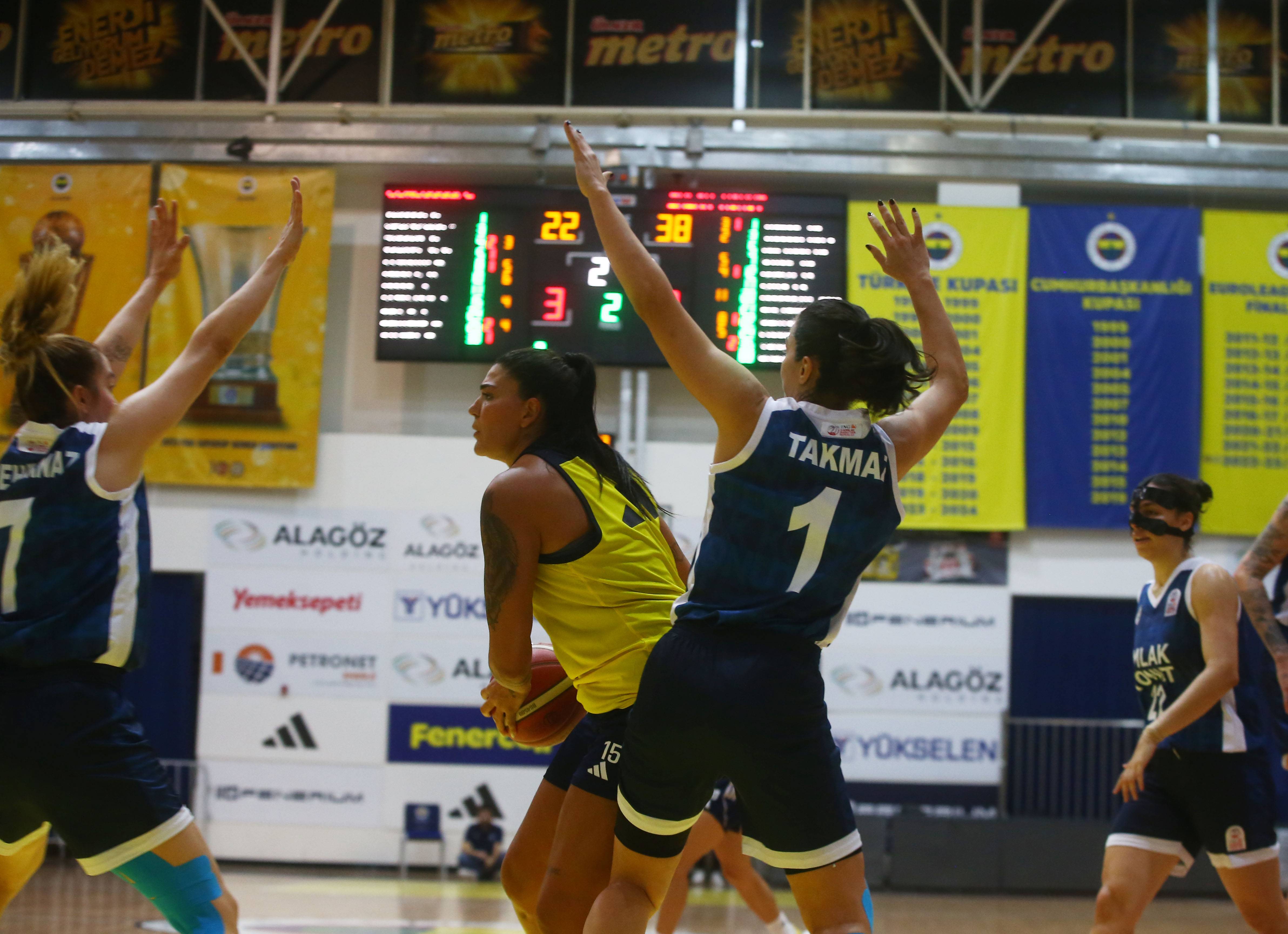 Fenerbahçe 67-68 Emlak Konut