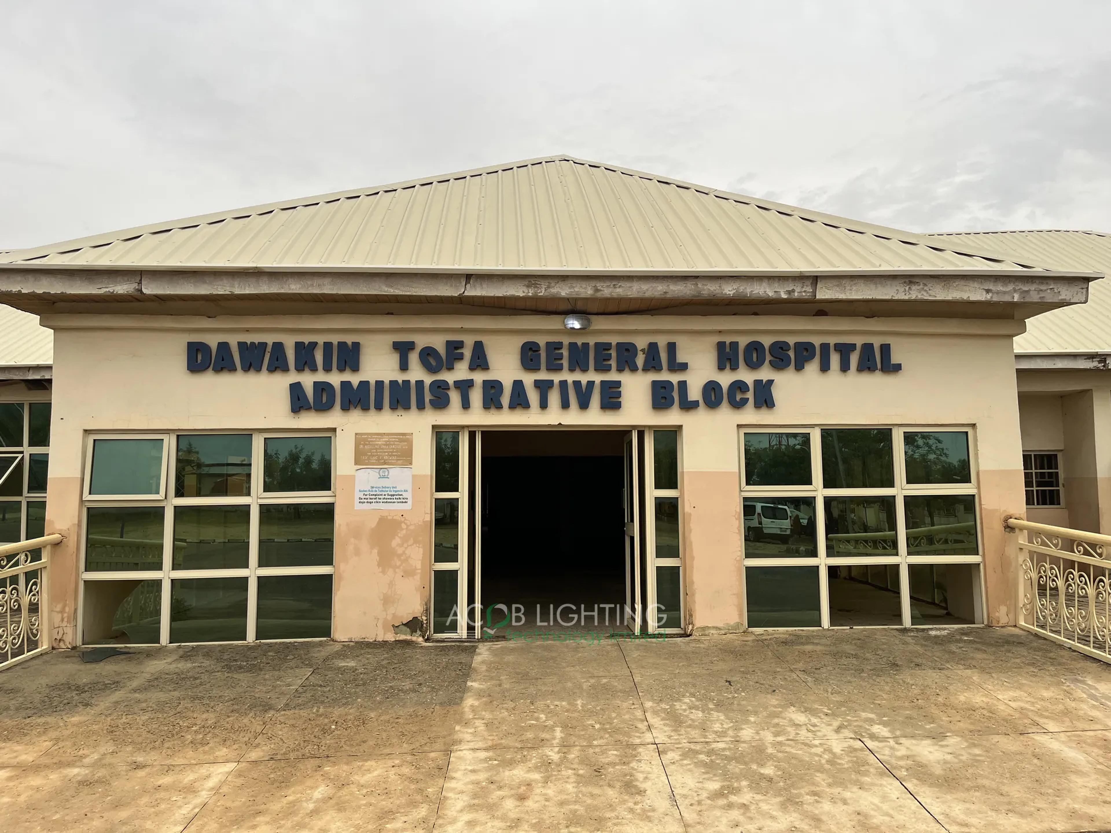 Solar power and battery storage installations at Dawakin Tofa General Hospital, Kano State (dawakin-tofa-general-hospital-2)