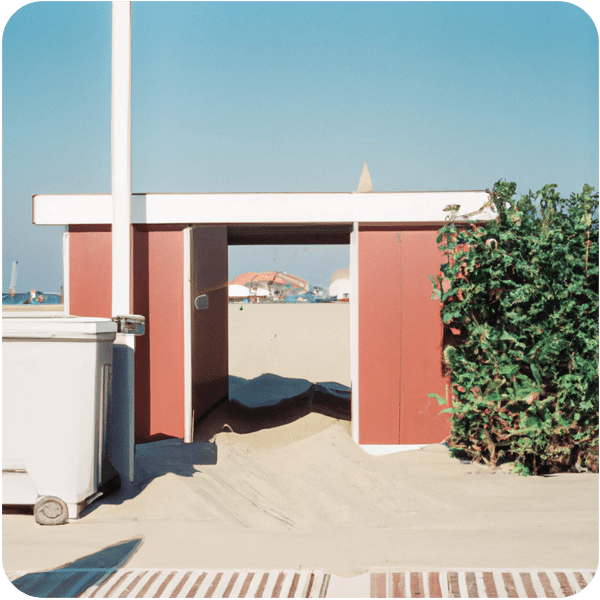 Scene from a memory set on an island close to Venice, 35mm
