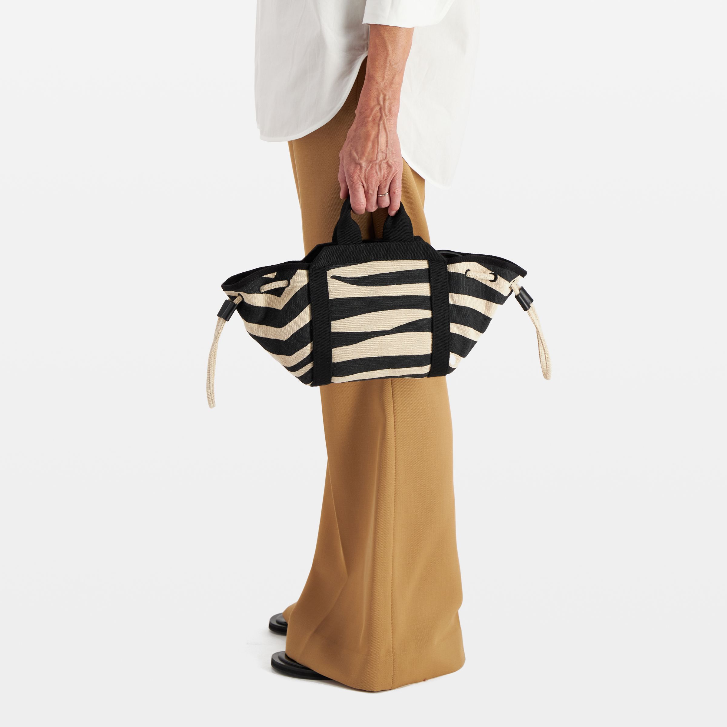 Strap Tasche M - Zebra - Weiß