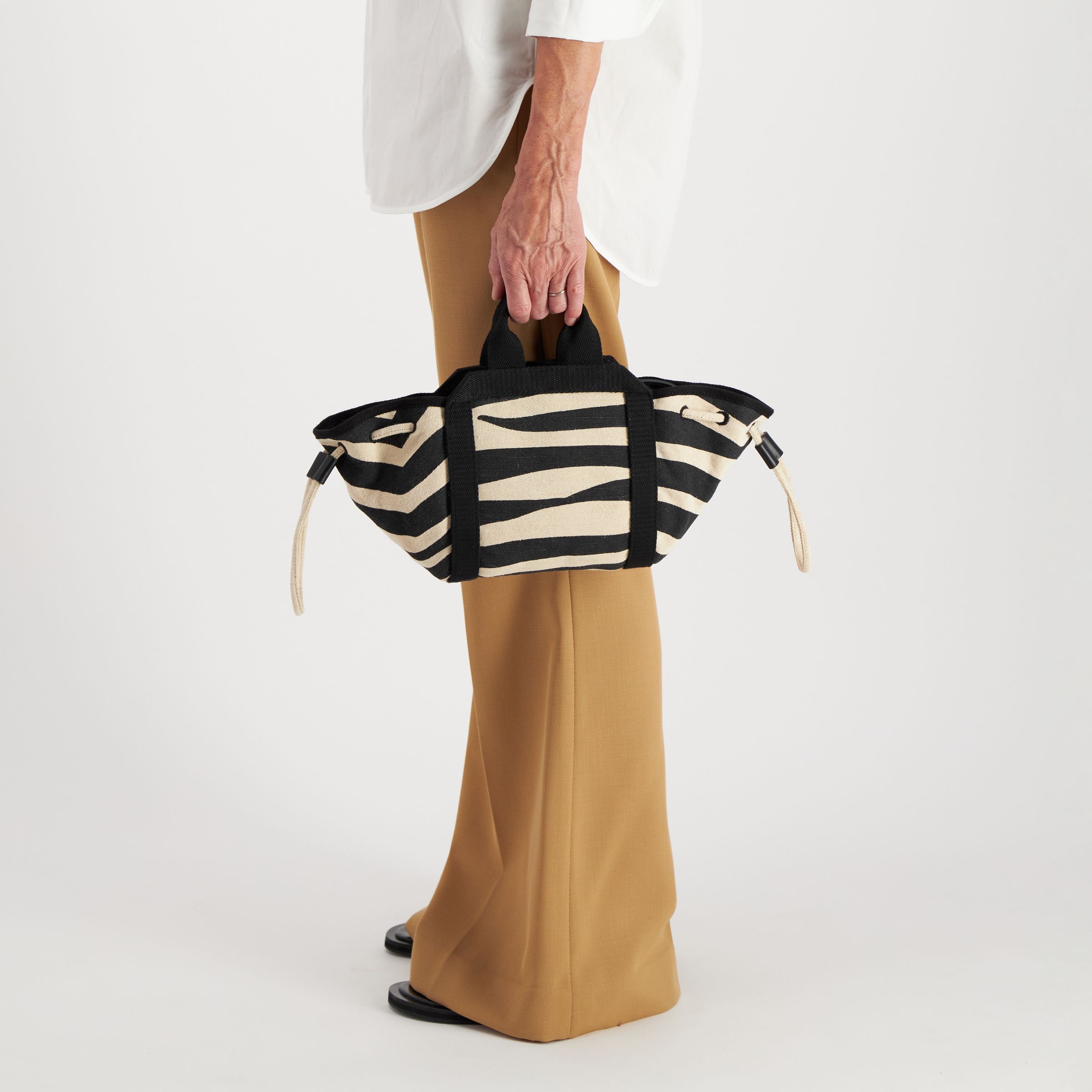 Strap Bag M - Zebra - White