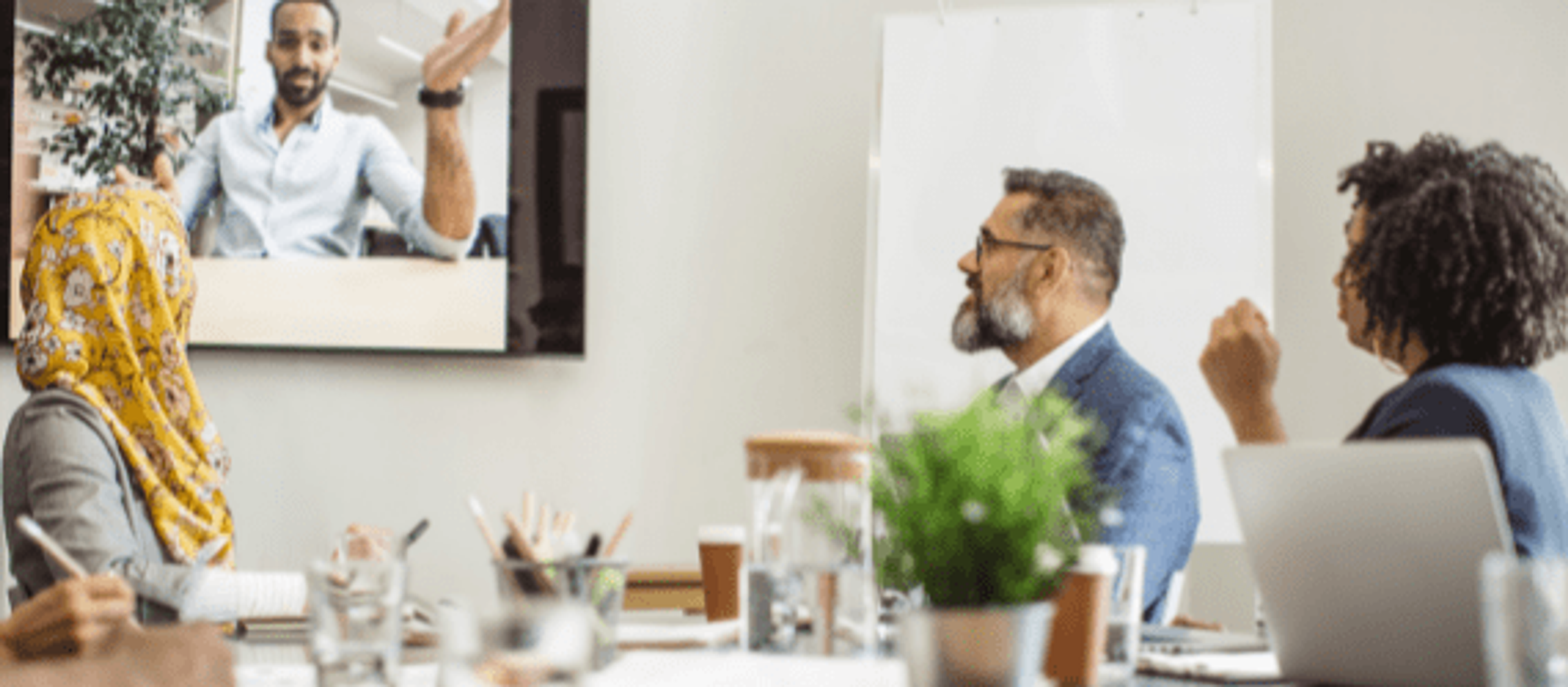 Managing Hybrid Teams