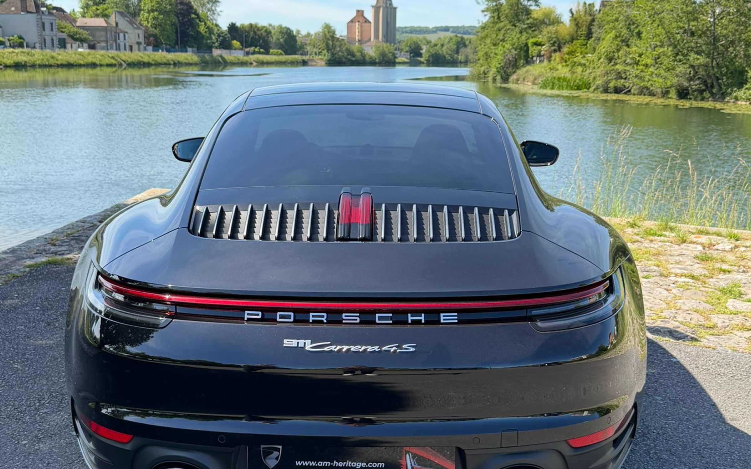 Porsche 992 carrera 4S — photo 1