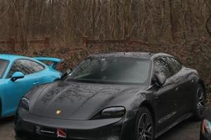 Porsche Taycan 4S